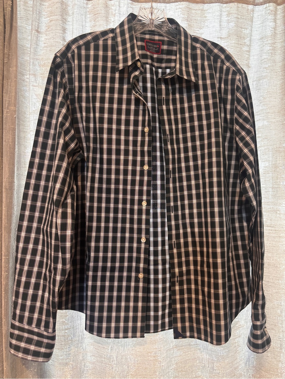 UNTUCKit Black and White Plaid Long-Sleeve Button Down Shirt